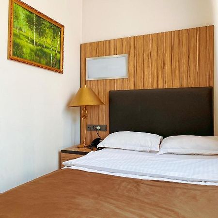 אסטנה Nomad Hotel מראה חיצוני תמונה