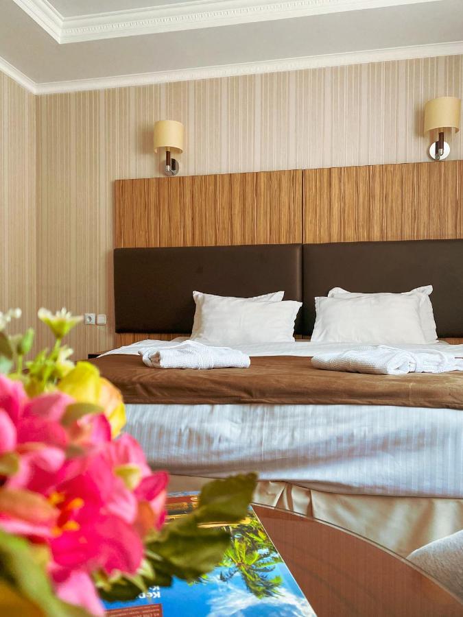 אסטנה Nomad Hotel מראה חיצוני תמונה