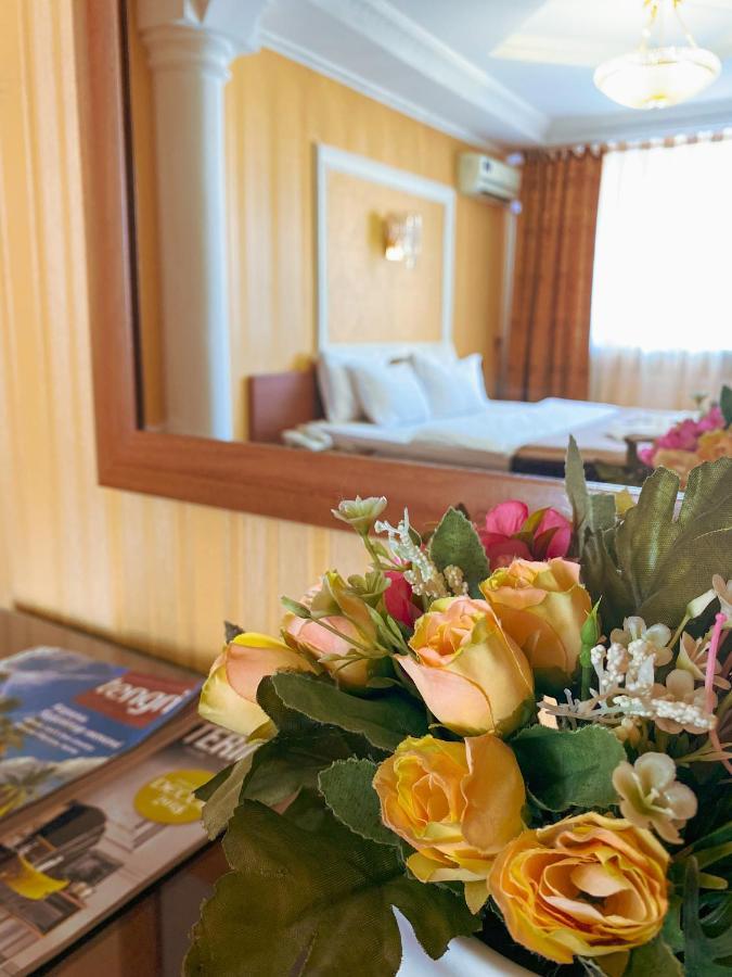אסטנה Nomad Hotel מראה חיצוני תמונה