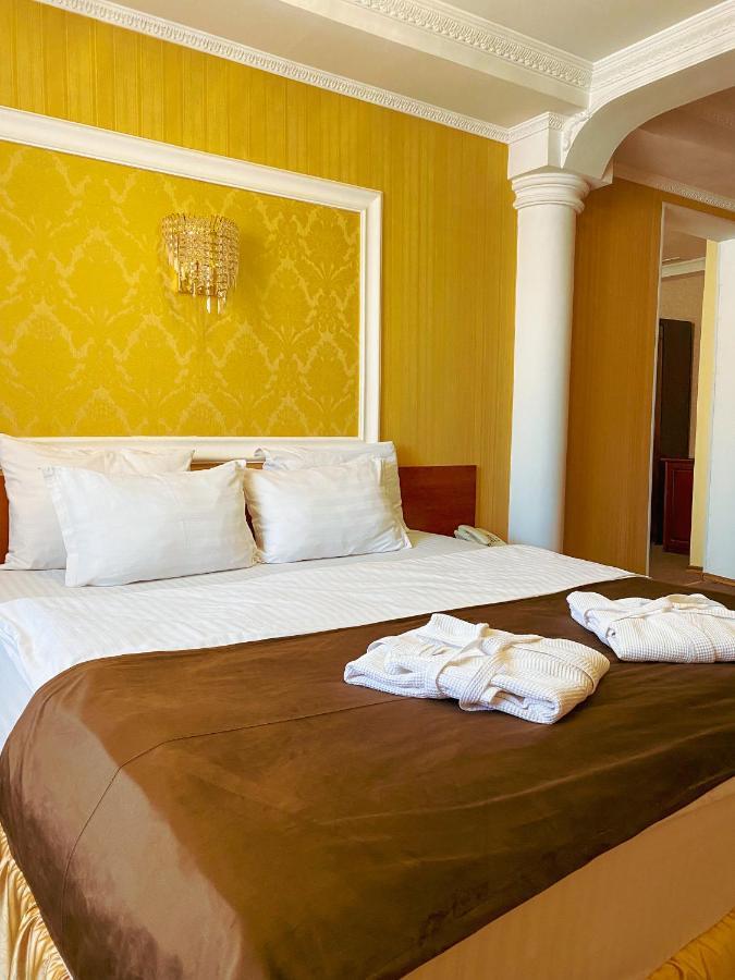 אסטנה Nomad Hotel מראה חיצוני תמונה