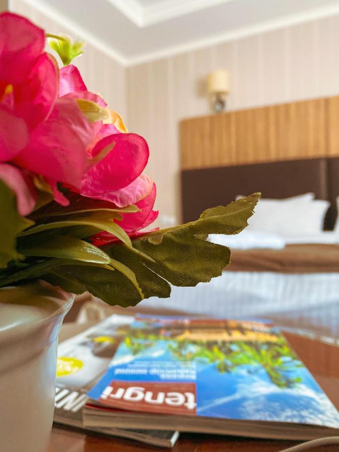 אסטנה Nomad Hotel מראה חיצוני תמונה